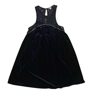 Ecote Black Velvet Swing Dress Sz S Lace and Stud Accents Mini Elegant Gothic
